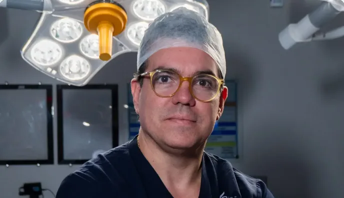 Tecnologia robótica ganha protagonismo na urologia e oferece novos caminhos para pacientes com câncer — ACEV News